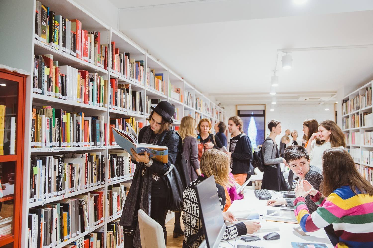 Сергей Кравцов: Школьные библиотеки должны стать центрами развития проектной деятельности и формирования цифровых навыков у детей