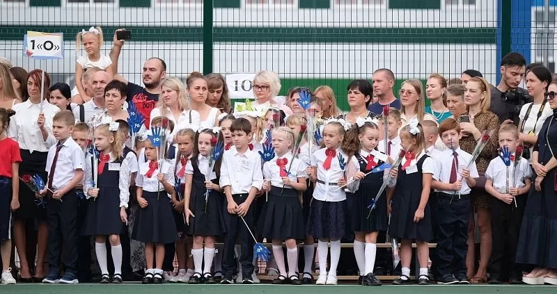 От «А» до «Я»: в краснодарской школе для первых классов использовали почти весь алфавит