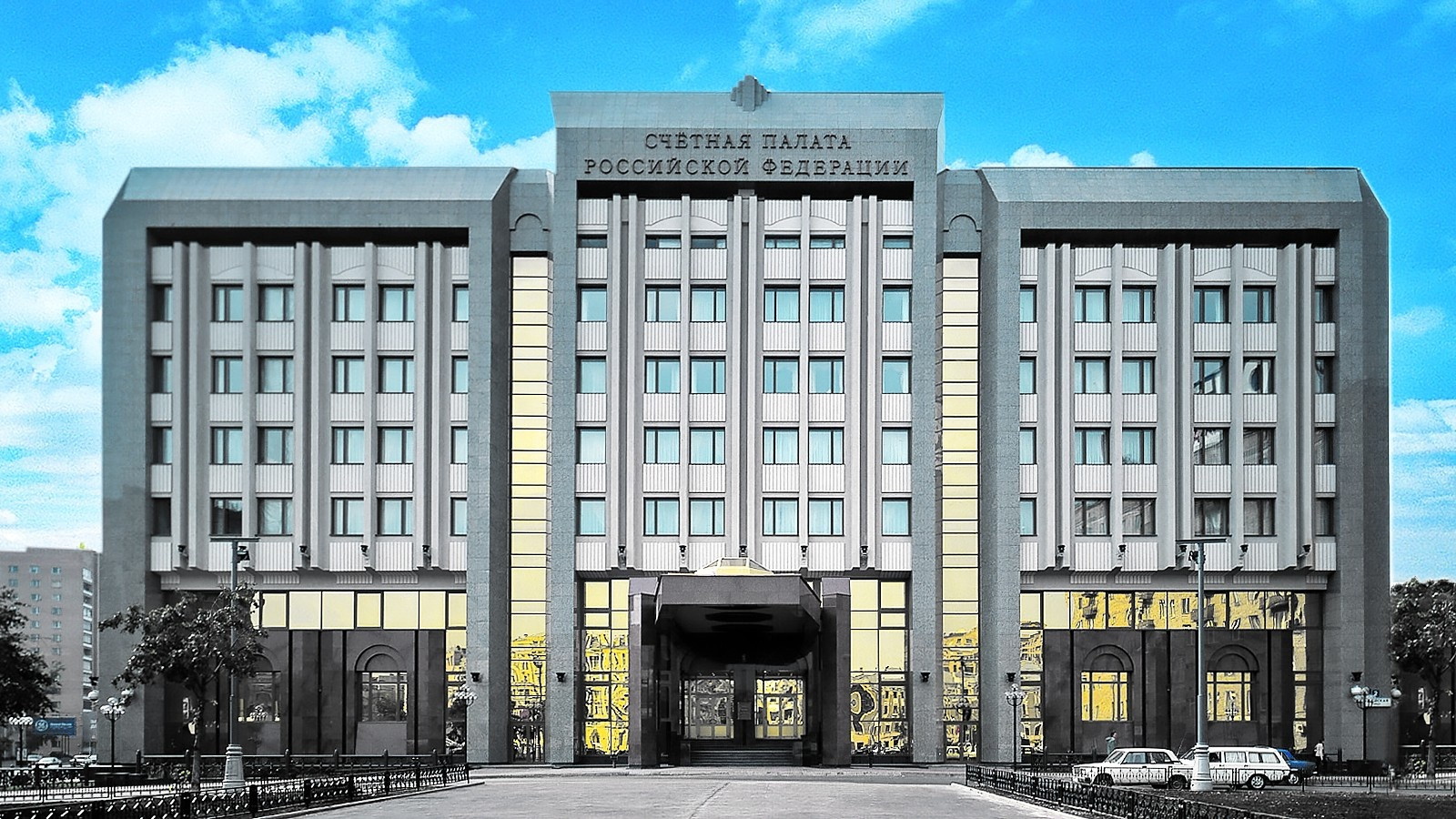 Счетная палата предложила ежегодно выплачивать 20 тыcяч рублей к школе