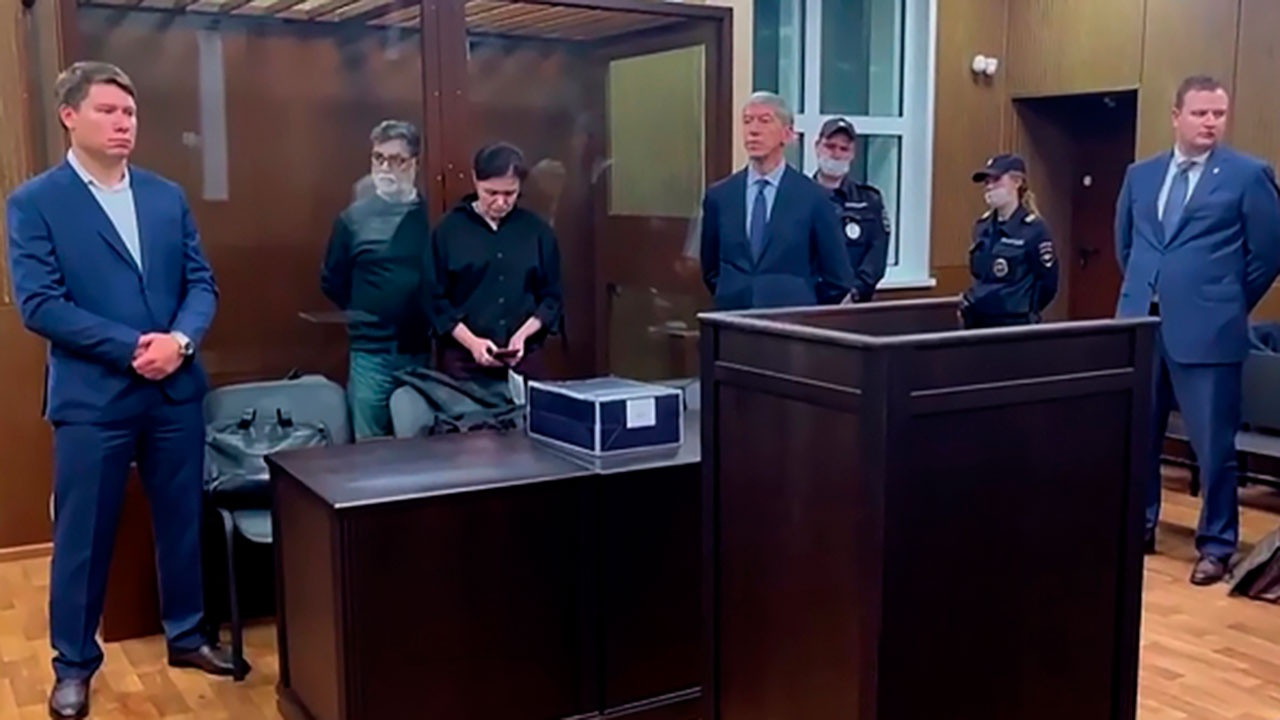 Ректору «Шанинки» предъявили обвинение в фиктивном трудоустройстве