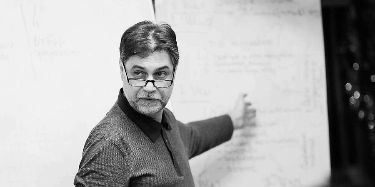 Суд оставил ректора «Шанинки» Сергея Зуева в СИЗО