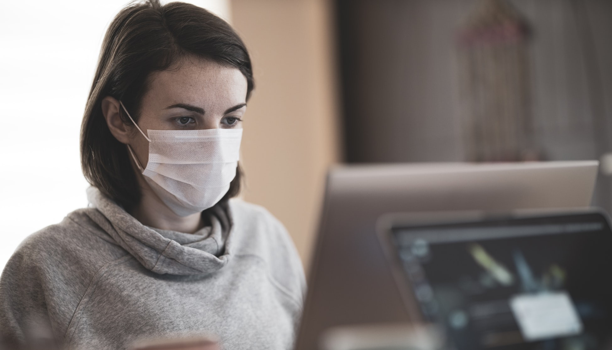 Анна Попова: Учителя не всегда соблюдают масочный режим