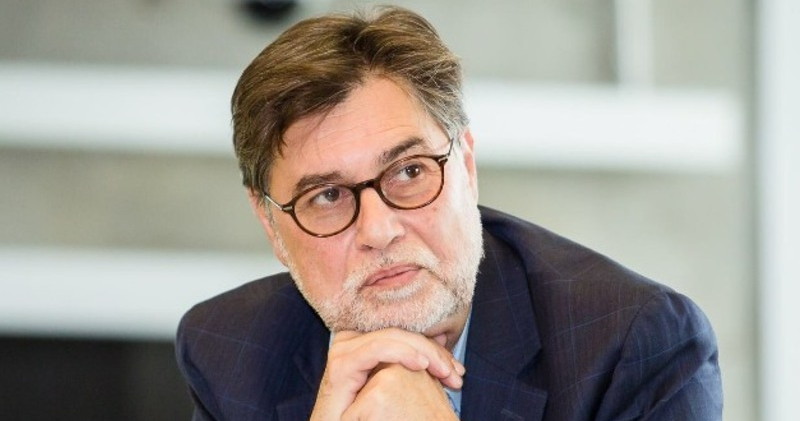 Защита ректора «Шанинки» Сергея Зуева подала ходатайство об изменении ему меры пресечения