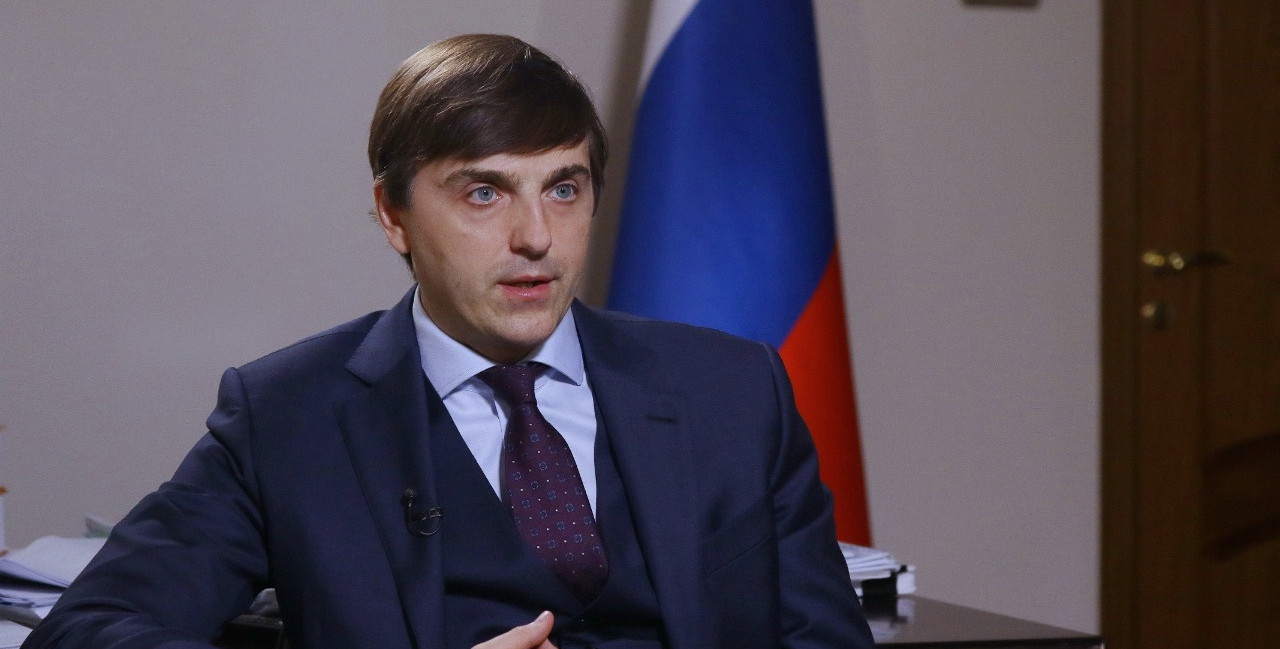 10 000 детей из Луганской и Донецкой Народных республик приехали в Россию