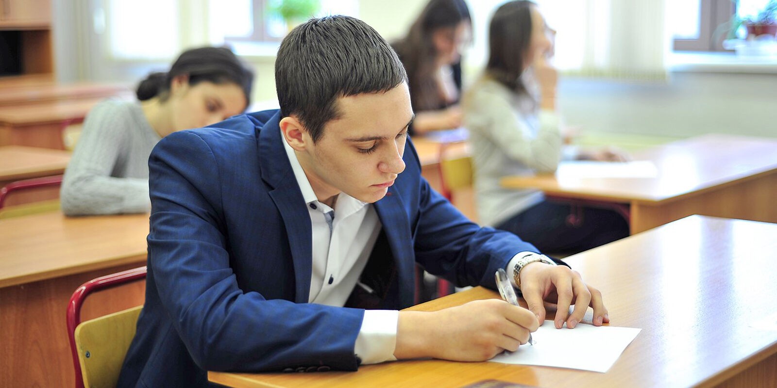 Телеграм канал «Кипящий МИФИ» — об изменениях в ЕГЭ и приемной кампании