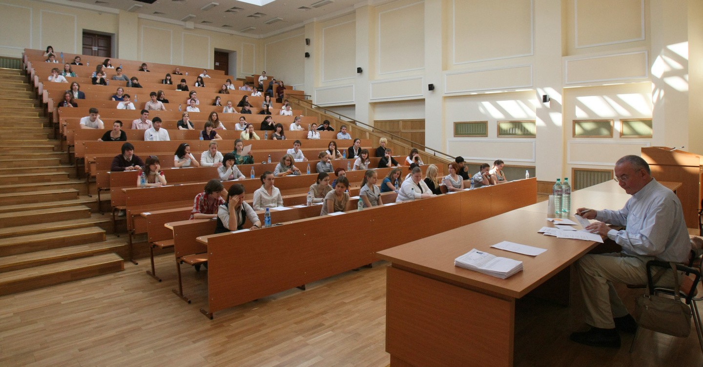 Валерий Фальков заявил об увеличении бюджетных мест по медицинским специальностям