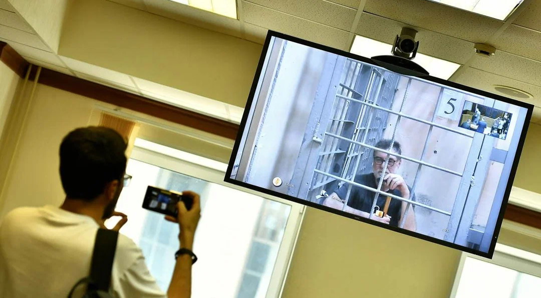 Мосгорсуд отказался освободить ректора Шанинки Сергея Зуева