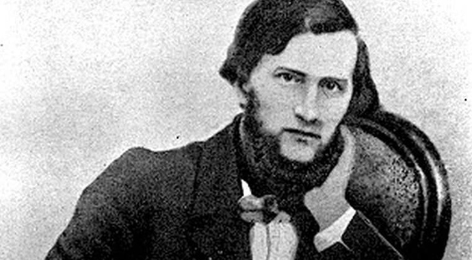 Главред «Учительской газеты» об ошибке, допущенной в медали Ушинского