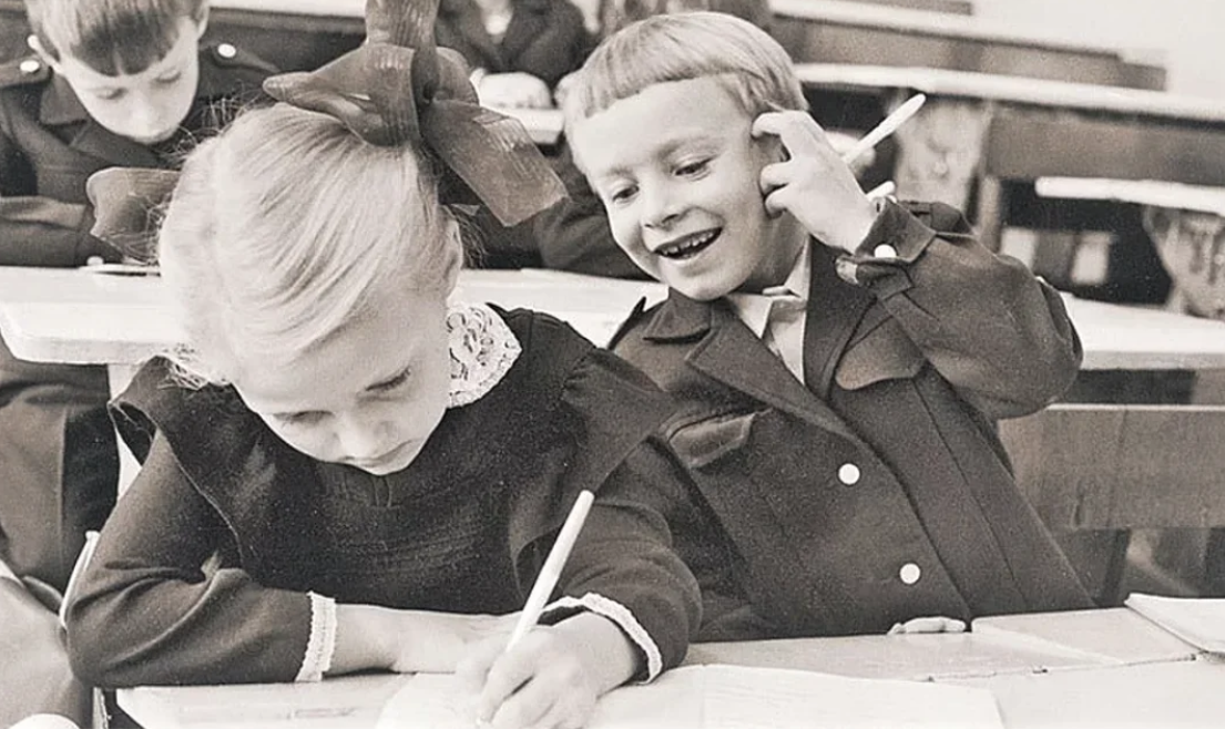 В Минпросвещения предложили провести встречу учеников школ имени героев СССР