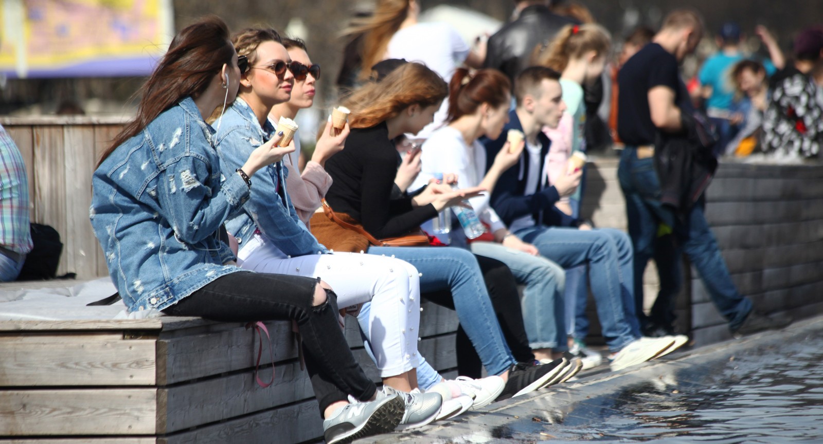 12 августа отмечается Международный день молодежи