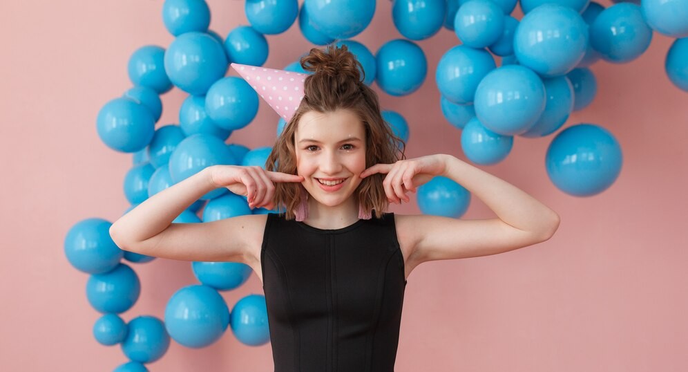 Минивэн вместо лимузина: что выбирают выпускники для прощания со школой