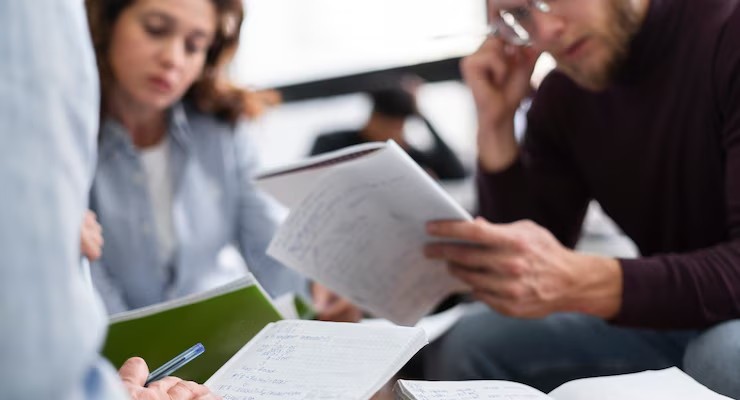 Депутат предложил ввести ЕГЭ для чиновников Минпроса, как для школьников