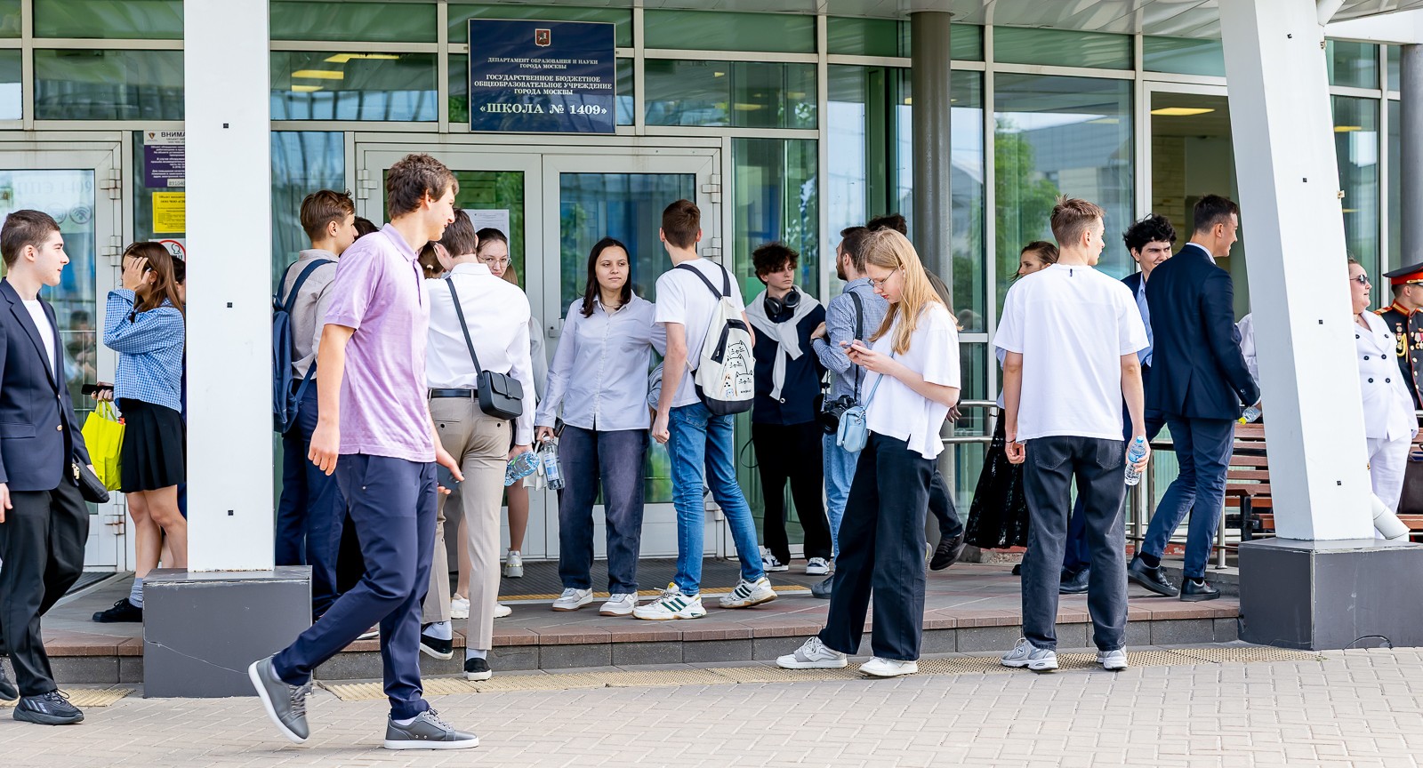 Сергей Собянин поздравил ребят с окончанием Единого государственного экзамена
