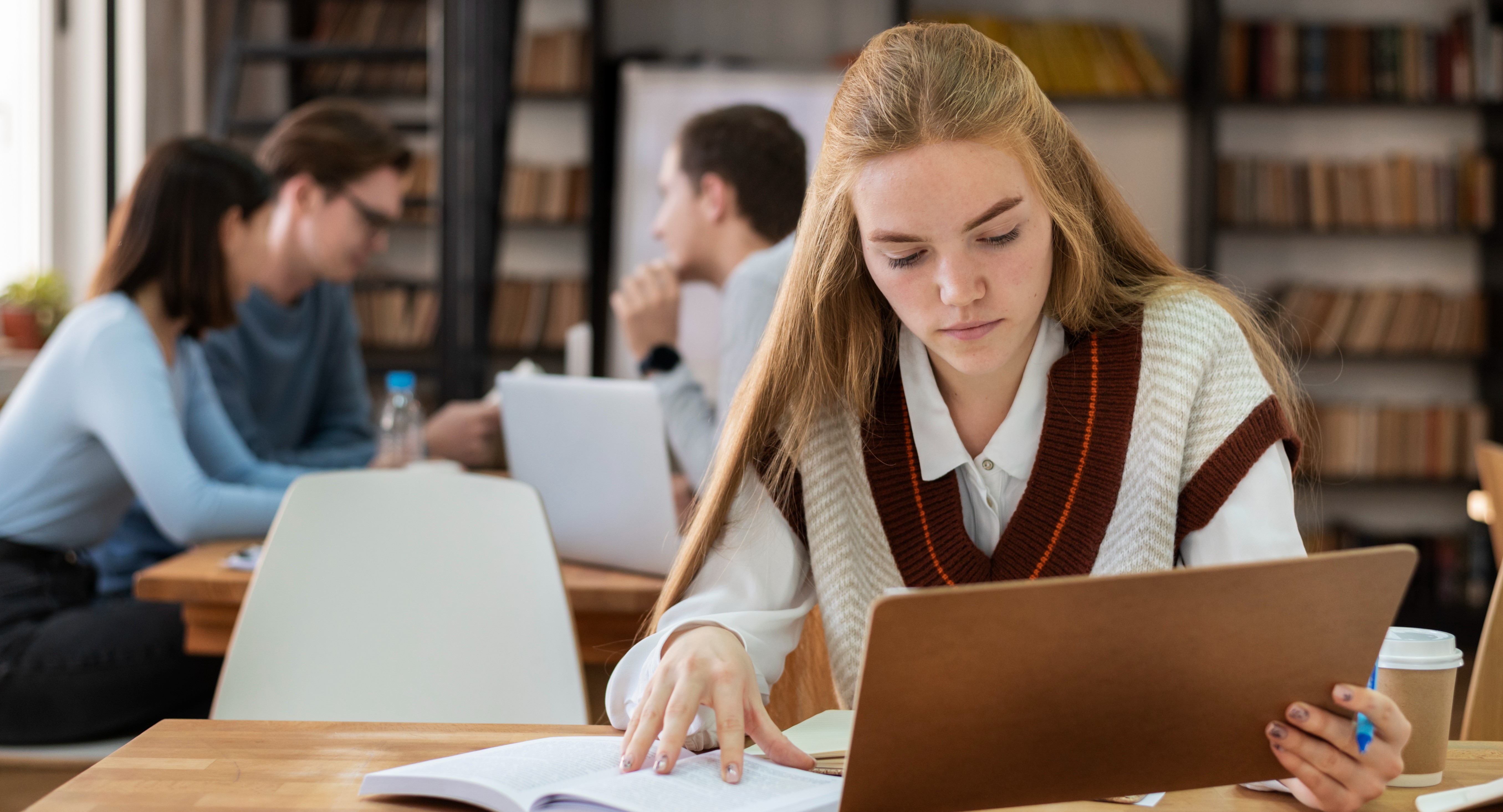 Ректор МГУ: важно отказаться от отношения к образованию как к услуге