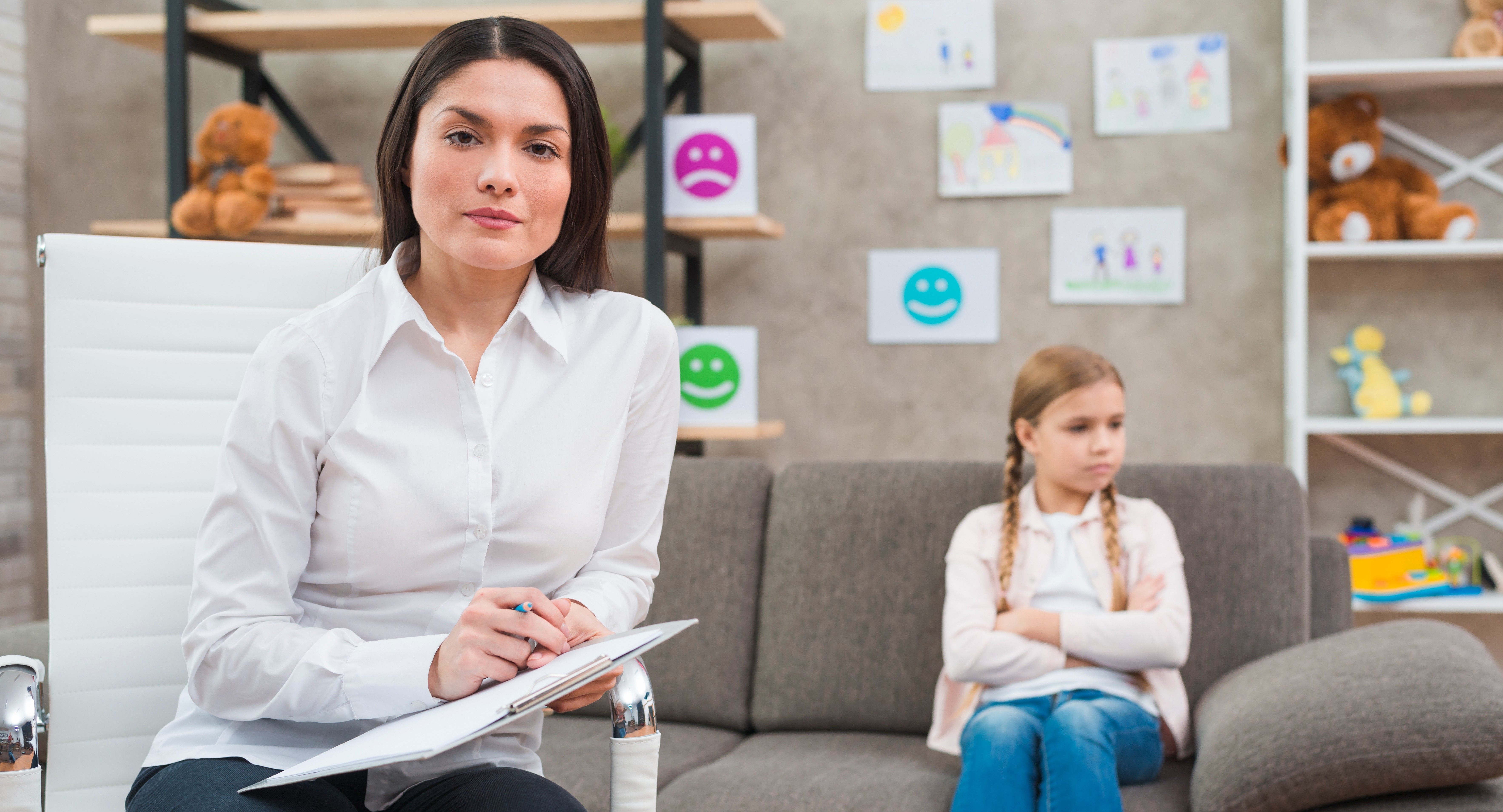 В Госдуме предложили закрепить норму – один школьный психолог на 300 учеников