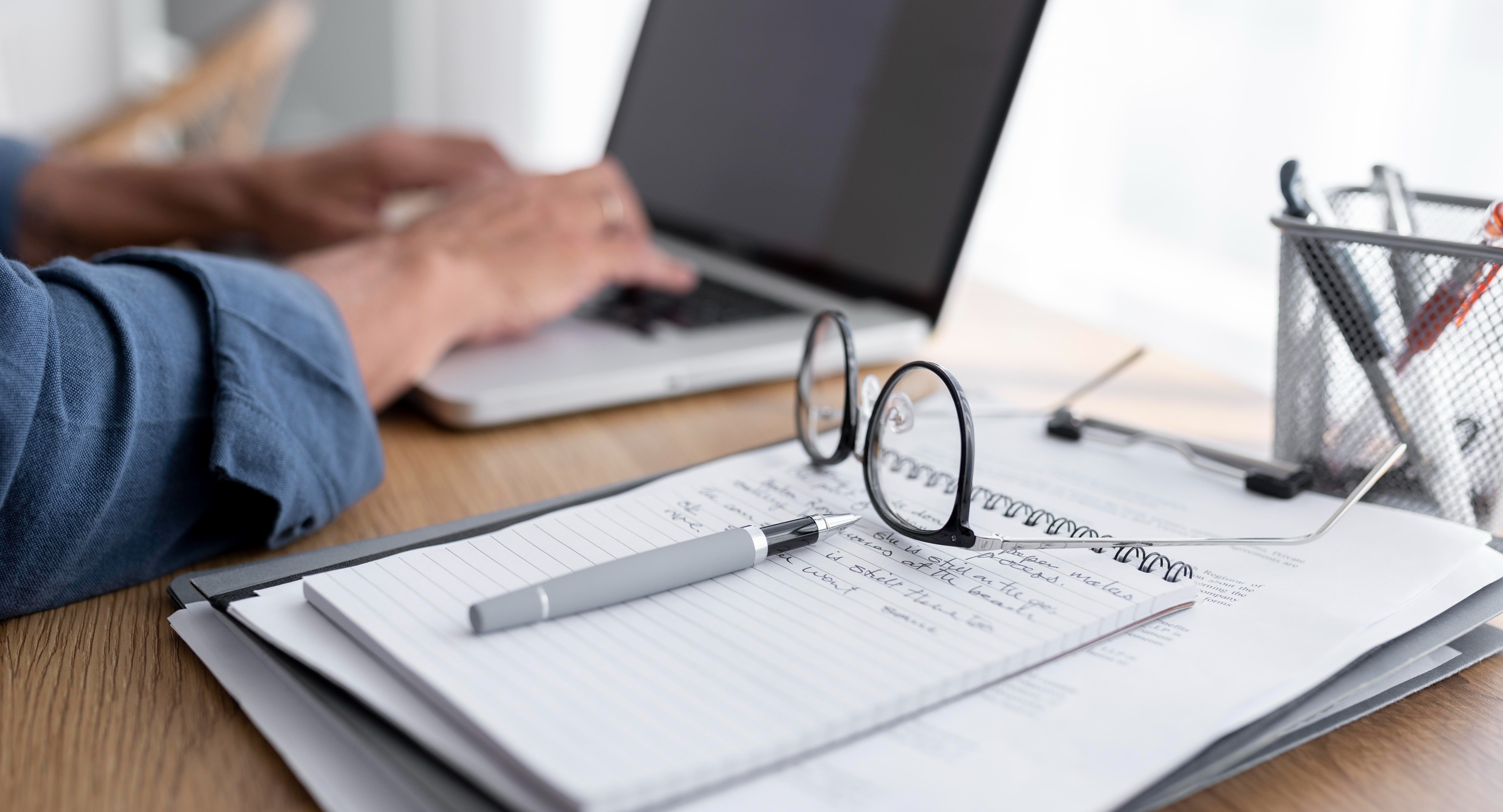 Опрос: почти половина школьников выбирают колледжи из-за нежелания сдавать ЕГЭ