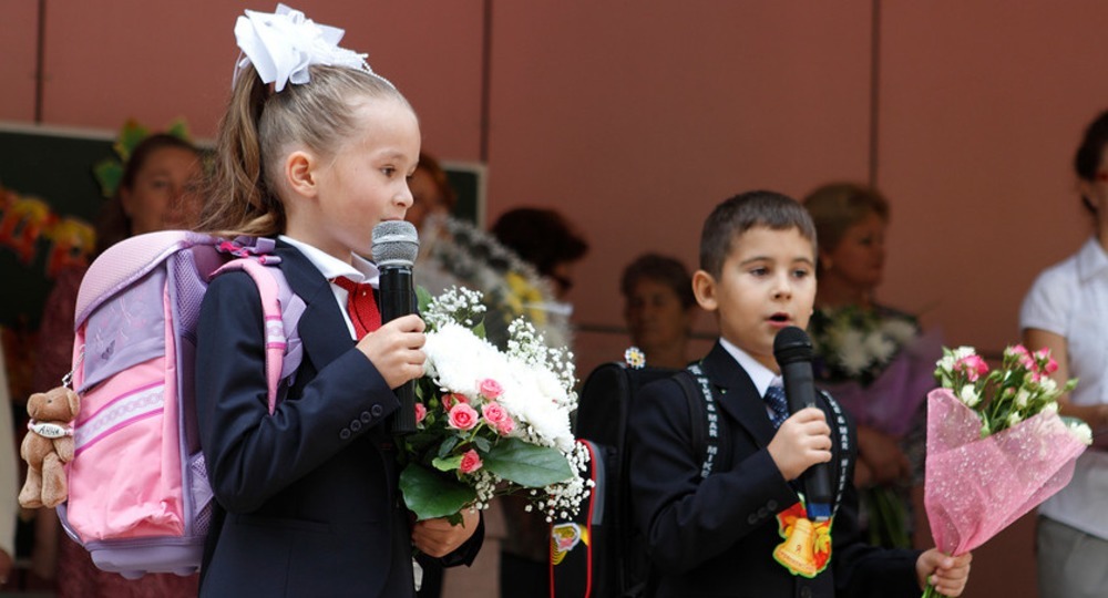 Накануне Дня учителя московские школьники проведут праздничный флешмоб в социальных сетях