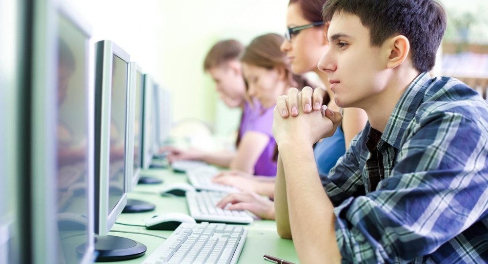 Подмосковье внедряет новую систему онлайн тестирования школьников