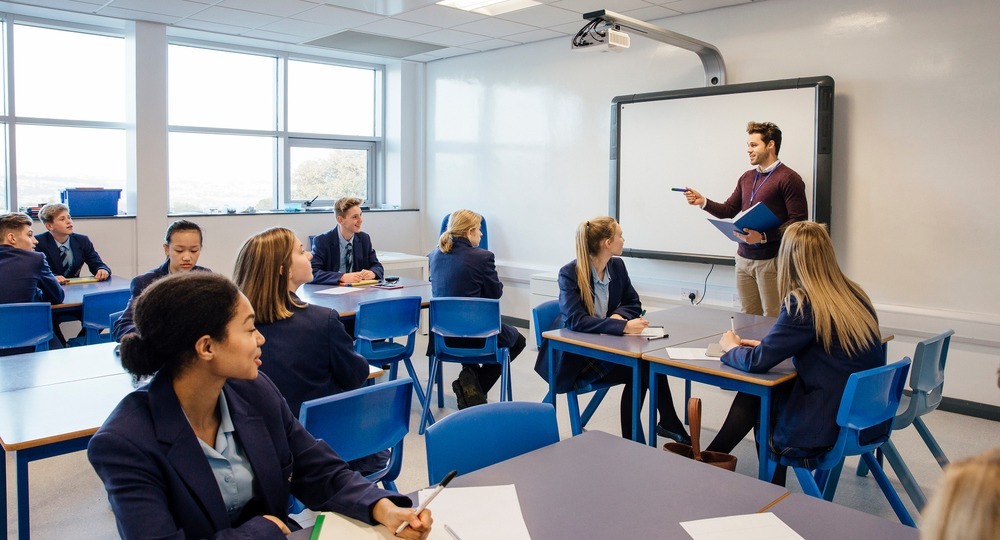 Профессия учителя теряет популярность в Уэльсе