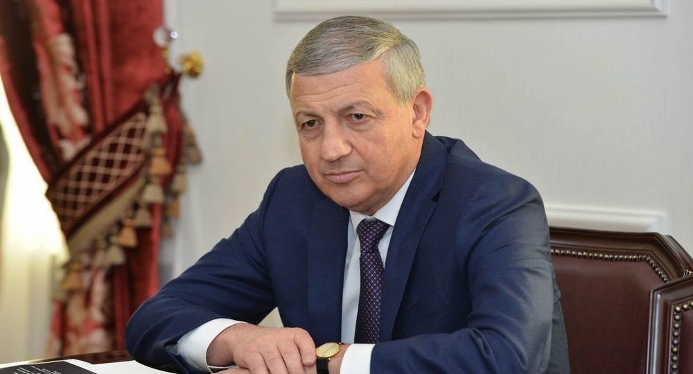 Власти Северной Осетии разработают программу по стимулированию педагогов