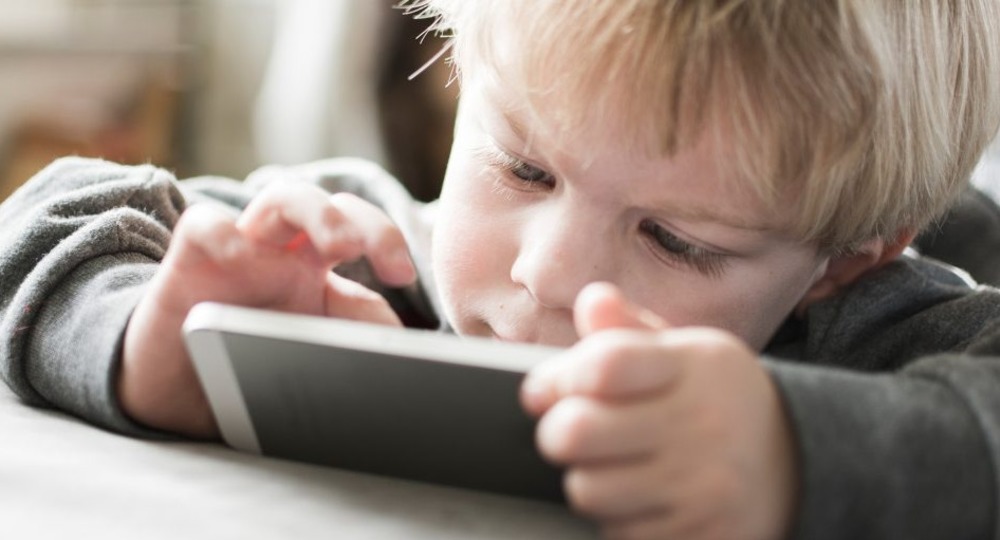Дети до 7 лет могут пользоваться планшетами только для игр