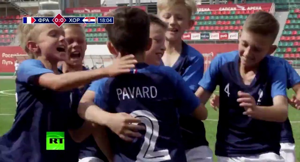 Дежавю: Дети воссоздали финальный футбольный матч  между Францией и Хорватией
