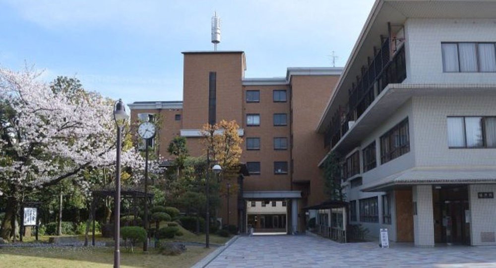 Киотский университет предлагает скидки пожилым студентам на обучение