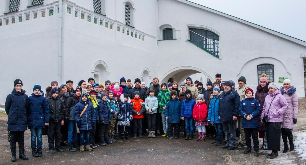В Пскове организовали военный клуб для детей при местном соборе