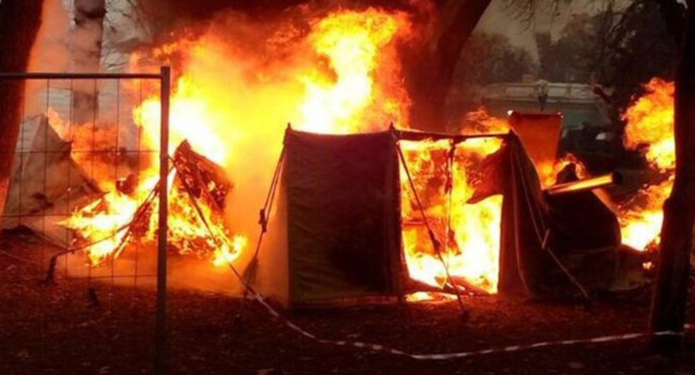 Жириновский вступился за Фургала после пожара в палаточном лагере на «Холдоми»