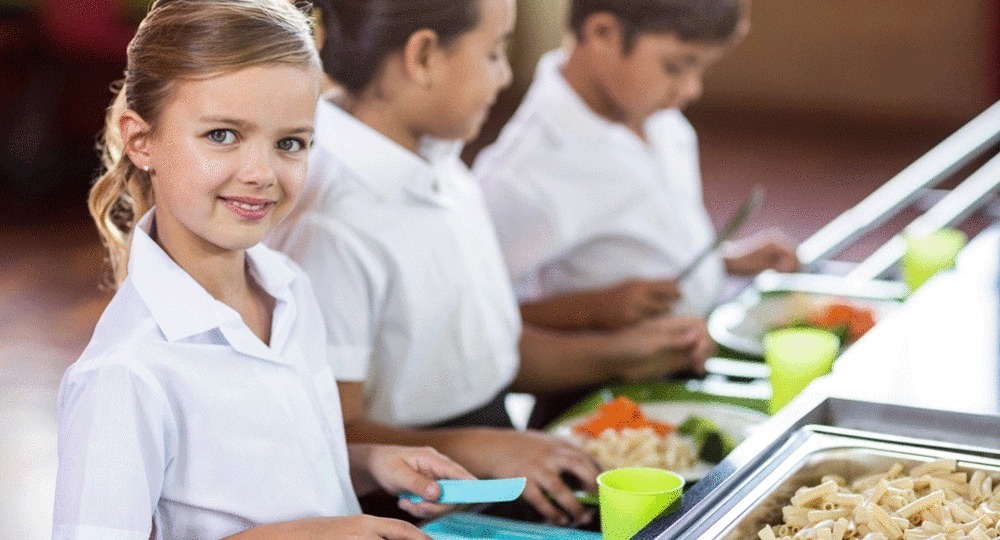 За два года количество жалоб по вопросам питания в школах выросло на 36%