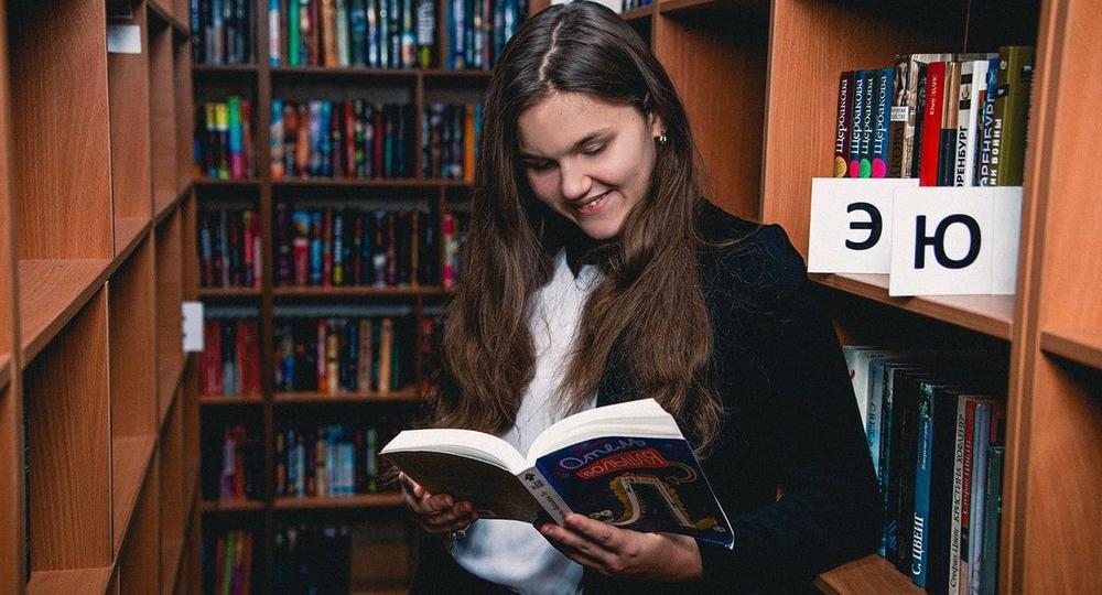 Московская школа № 444 станет первой, где состоится шоу книжных стендапов «Кот Бродского»