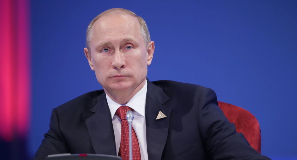 Владимир Путин: Дистанционное образование должно быть под контролем