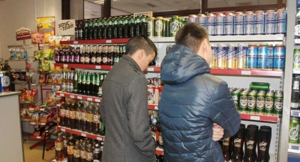 Во Владимирской области введут штрафы за покупку алкоголя по просьбе несовершеннолетних