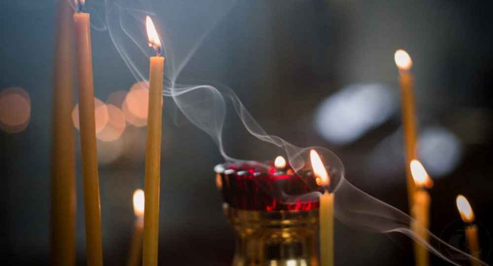 В Чите завели уголовное дело на подростка, прикурившего от свечи в храме