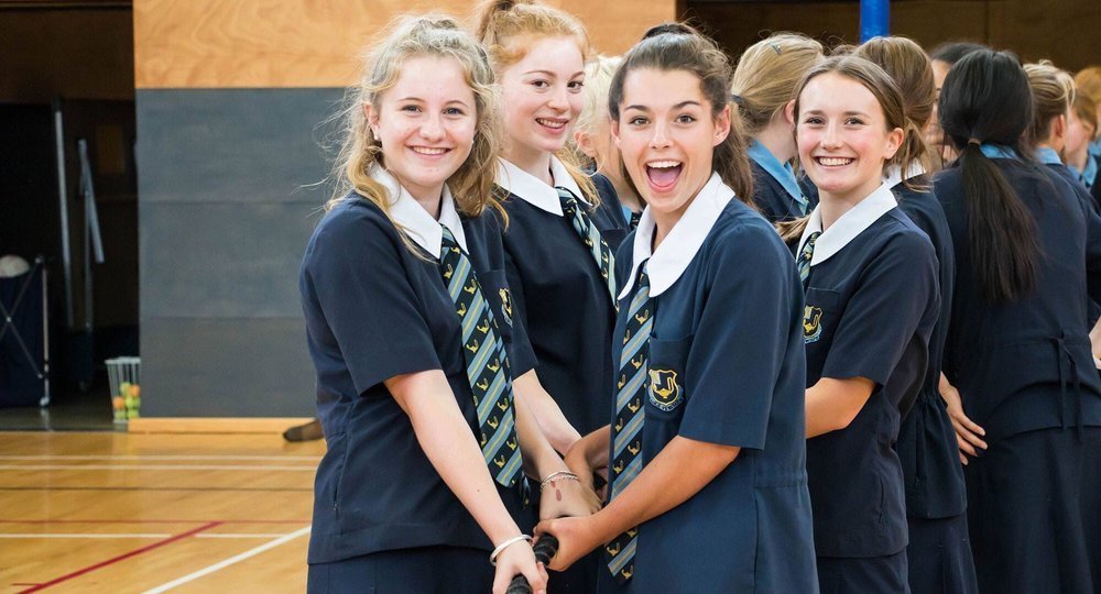 В школах Новой Зеландии будут бесплатно раздавать средства женской гигиены