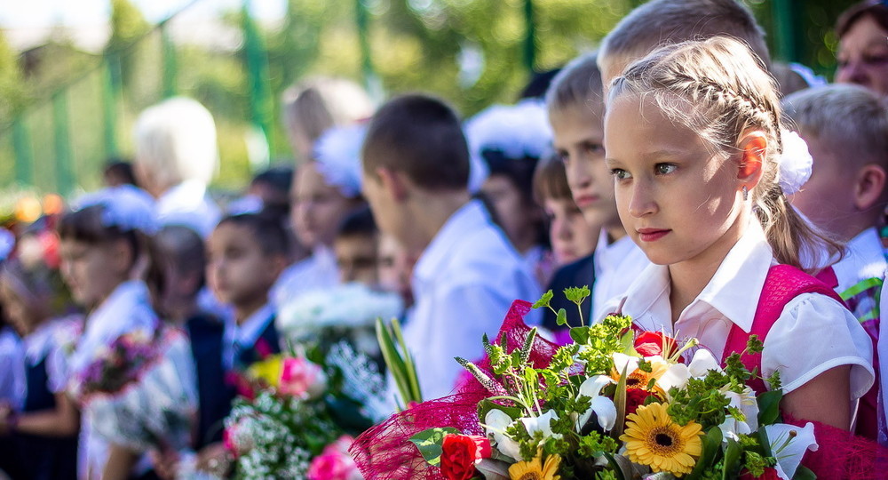 Школы в Москве сами решают, проводить ли 1 сентября торжественные линейки