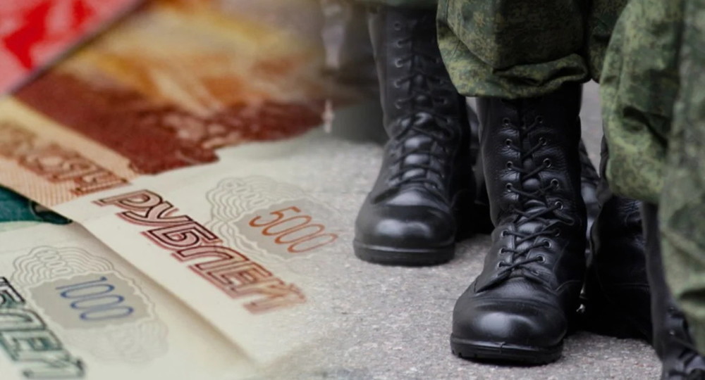 Выплаты: Российские военные и курсанты получат 15 тысяч рублей