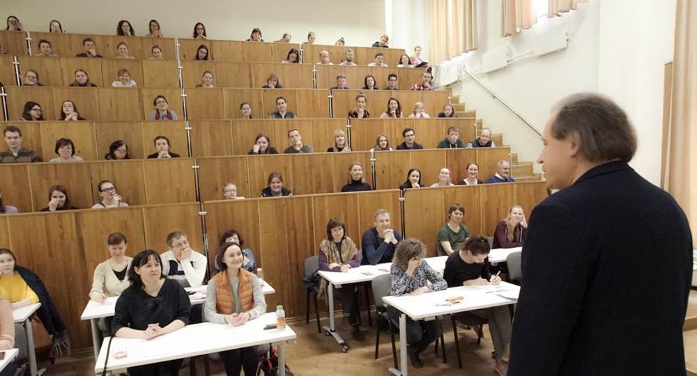 13 университетов при поддержке Министерства науки РФ провели единственное в Европе масштабное исследование качества образования в условиях пандемии