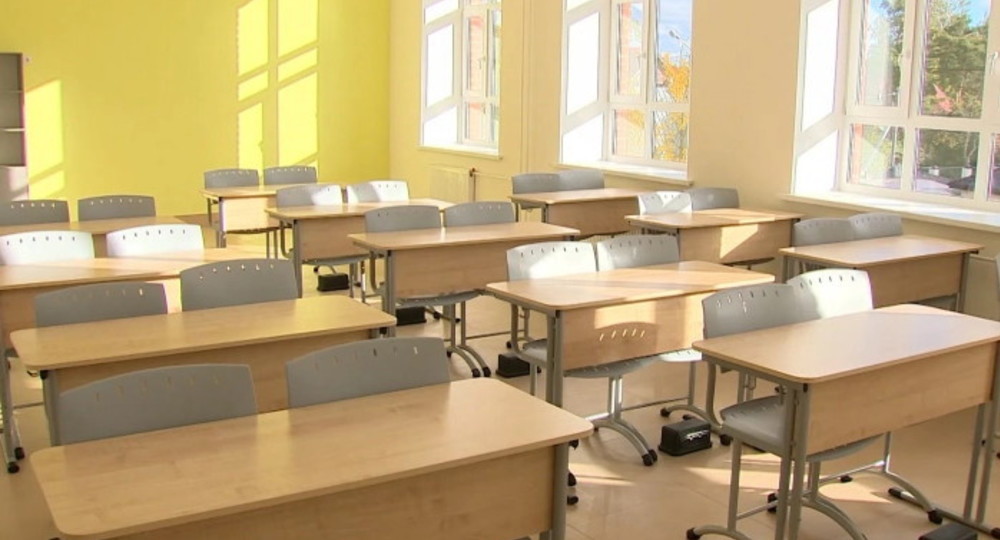 Школам рекомендовали отпускать классы на дистанционку, если заболели более 20% учеников