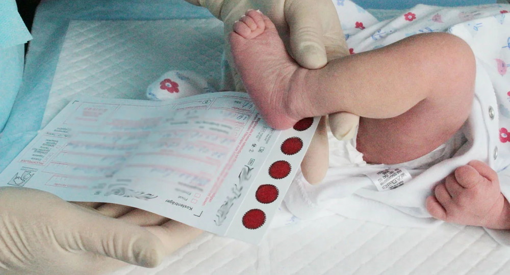 Всех новорожденных в РФ будут тестировать на 36 генетических заболеваний