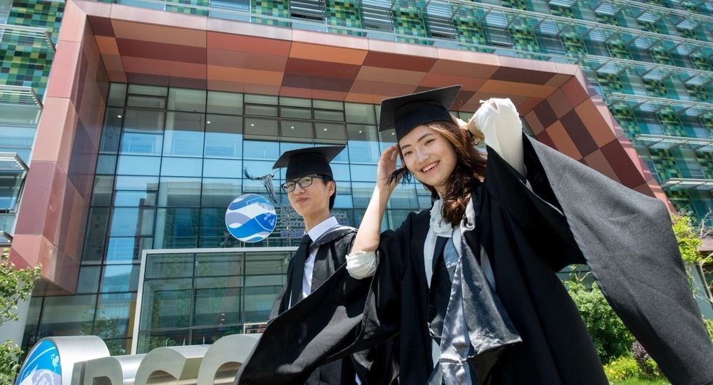 Китайские университеты борются с безработицей