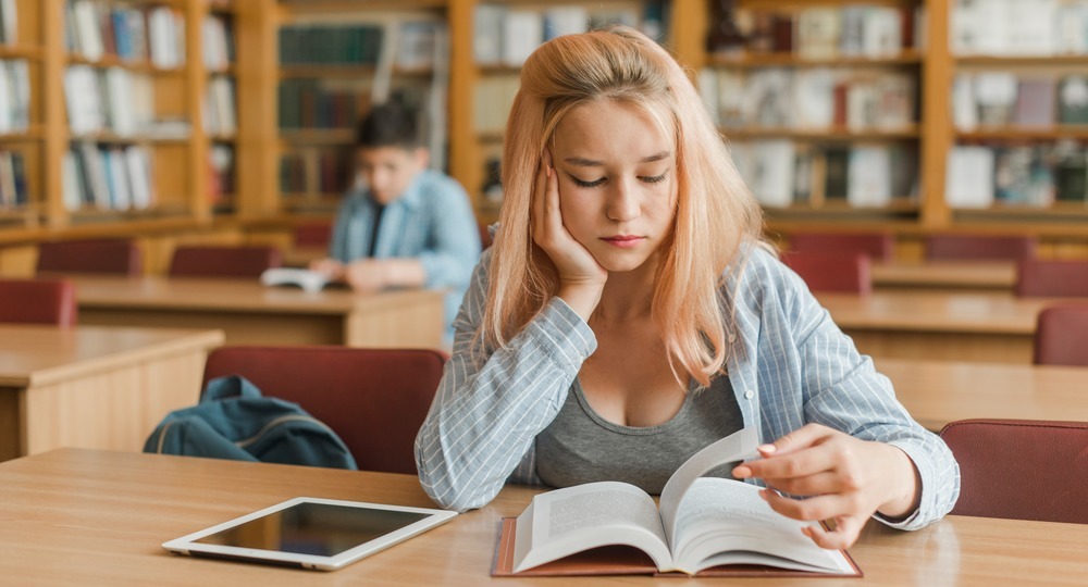 Обязательную сдачу профильных ЕГЭ могут ввести для абитуриентов педвузов Обязательную сдачу профильных ЕГЭ могут ввести для абитуриентов педвузов