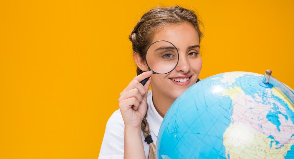 В школьных учебниках сделают упор на изучение России и добавят задания с ИИ В школьных учебниках сделают упор на изучение России и добавят задания с ИИ