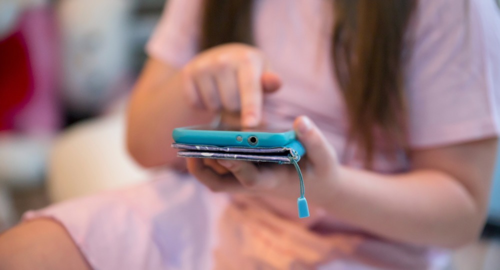 В Казахстане хотят запретить детям создавать аккаунты в соцсетях В Казахстане хотят запретить детям создавать аккаунты в соцсетях