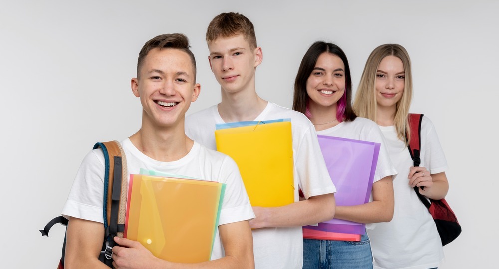 В российских школах введут новый образовательный стандарт для старшеклассников