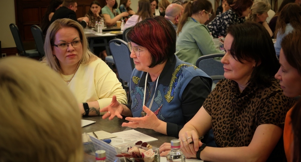 ​«Мы говорим детям: "Учитесь хорошо, и будет вам счастье". А на самом деле выстраиваем обучение не совсем так, как мы им это обещали»