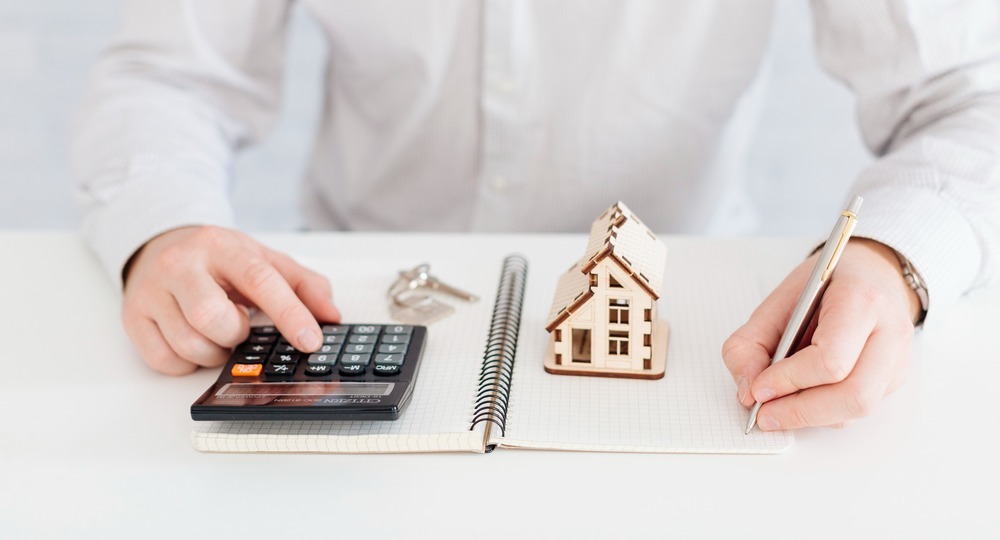 Циан и Фоксфорд научат подростков оплачивать ЖКУ