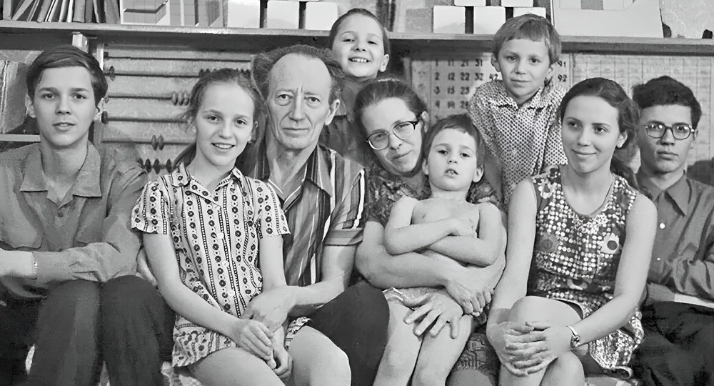 ​Не исторический феномен, а живая, развивающаяся традиция. Борис и Елена Никитины