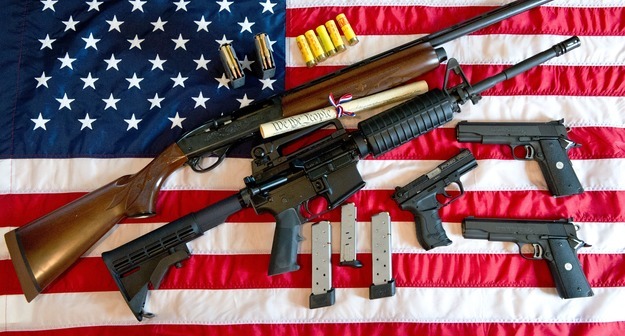 В школах одного из округов Северной Каролины в США появятся винтовки AR-15