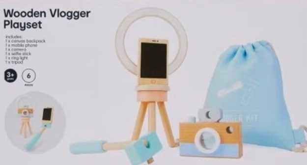 Австралийская компания выпустила игрушечный набор для будущих видеоблогеров